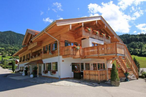 Отель Alpinhotel Berchtesgaden, Берхтесгаден